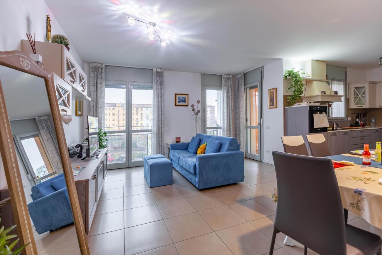 Ferienwohnung Milano Balcony Apt Exterior foto